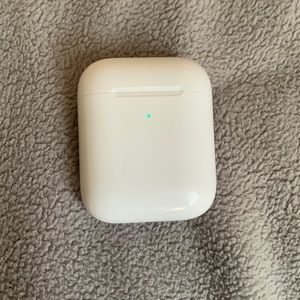 AirPods - 1st Gen.